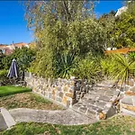 Nicolas Escape Panoramic Views Luxury And Space
