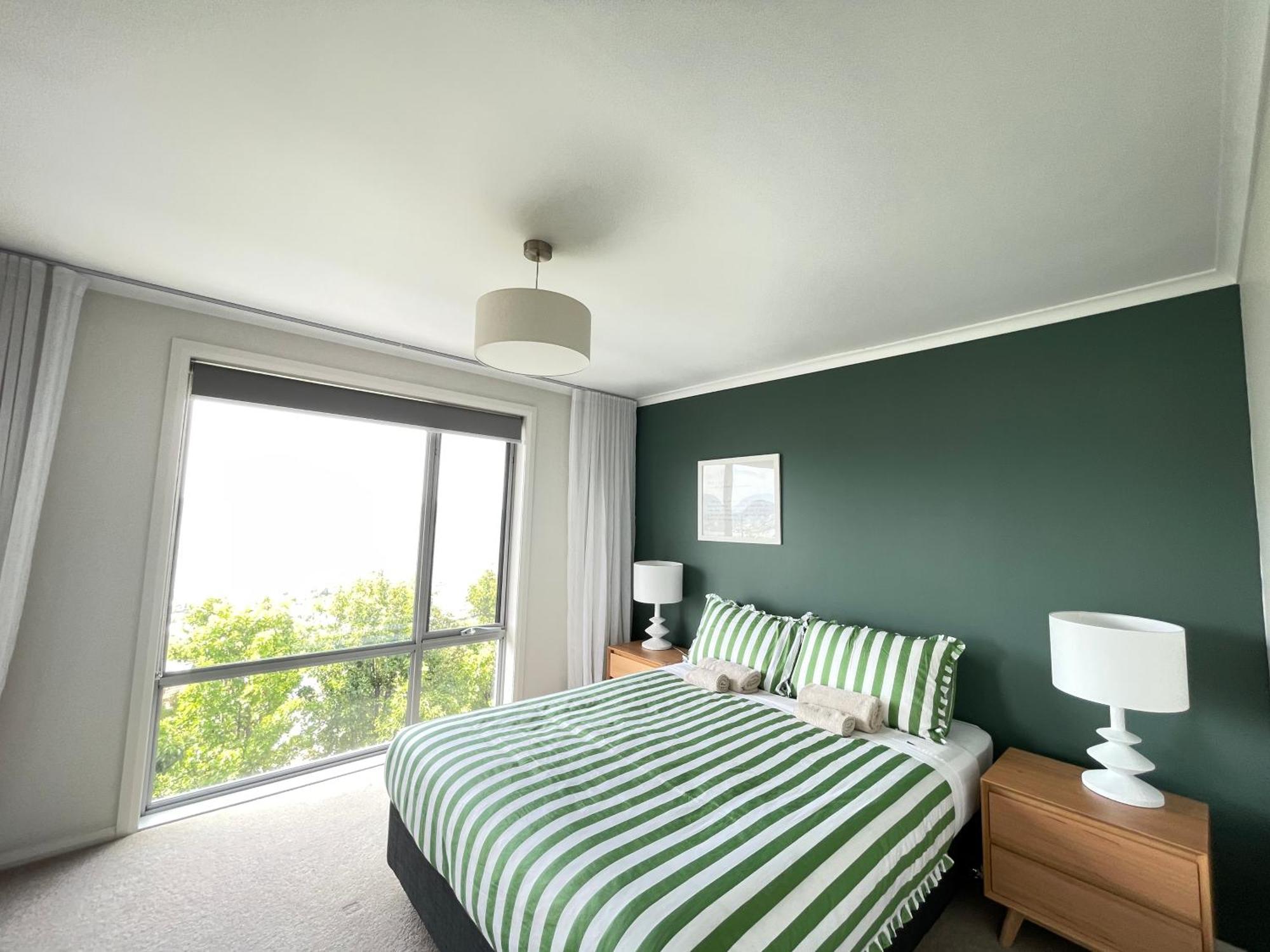 Nicolas Escape Panoramic Views Luxury And Space *
